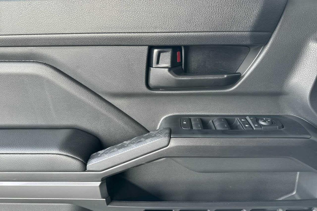 2025 Toyota Tacoma SR5 Roseville CA
