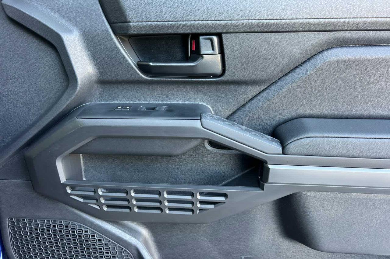 2025 Toyota Tacoma SR5 Roseville CA