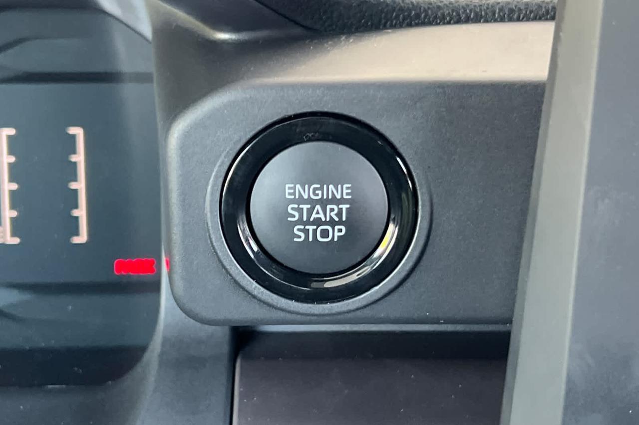 2025 Toyota Tacoma SR5 Roseville CA