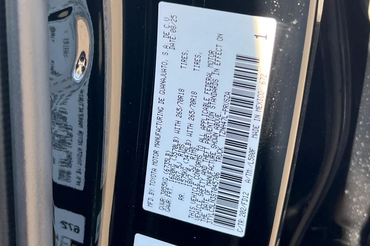 2025 Toyota Tacoma TRD Off Road Hybrid Roseville CA