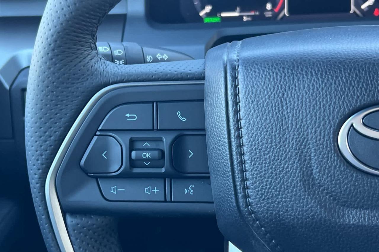 2025 Toyota Tacoma TRD Off Road Hybrid Roseville CA