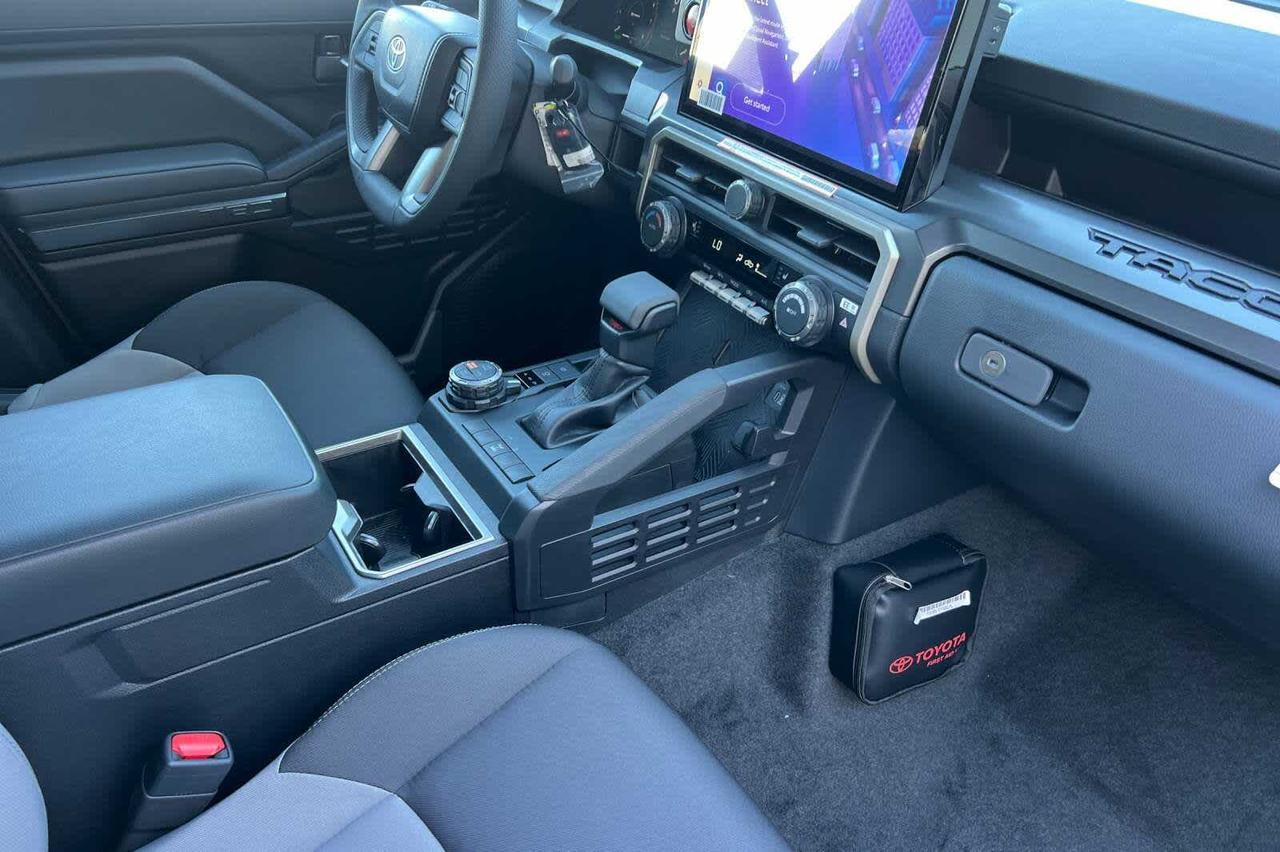 2025 Toyota Tacoma TRD Off Road Hybrid Roseville CA