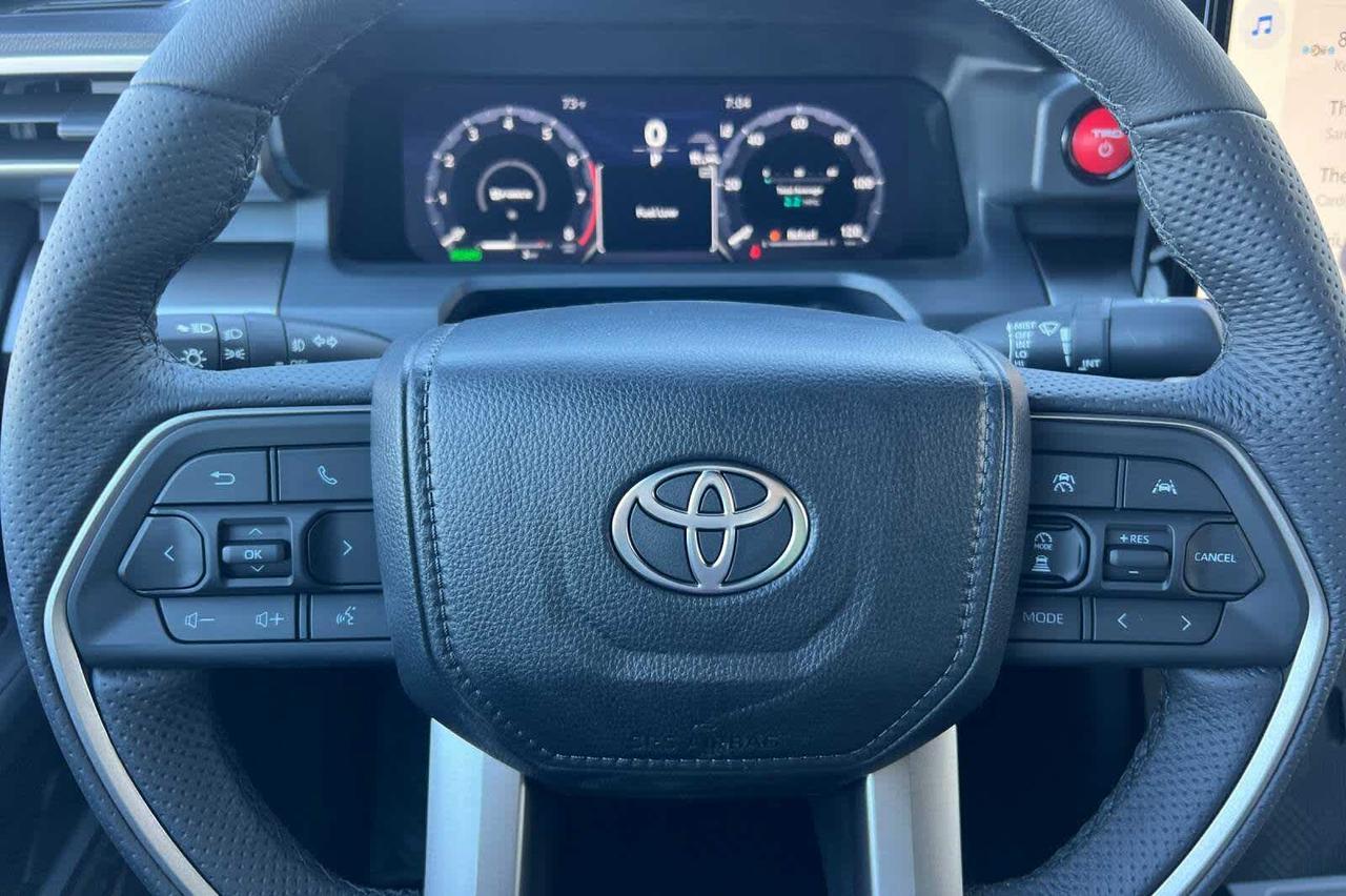 2025 Toyota Tacoma TRD Off Road Hybrid Roseville CA