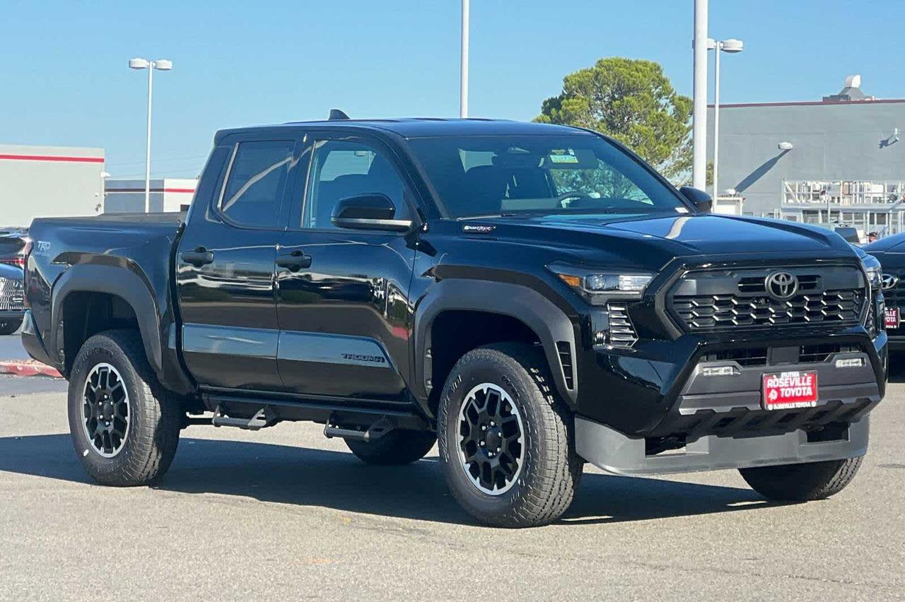 2025 Toyota Tacoma TRD Off Road Hybrid Roseville CA