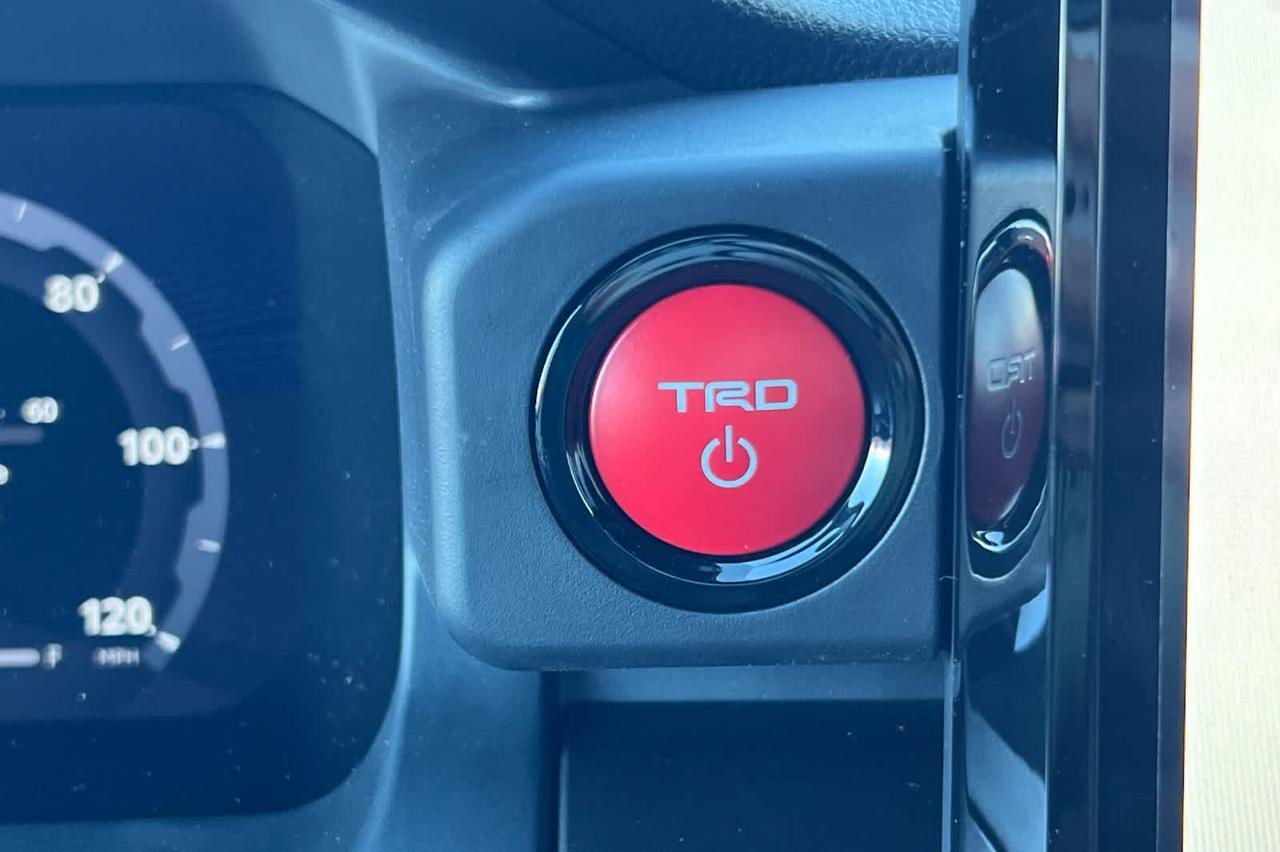 2025 Toyota Tacoma TRD Off Road Hybrid Roseville CA
