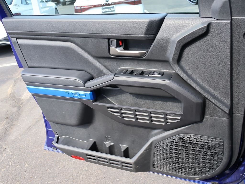 2025 Toyota Tacoma TRD Off-Road