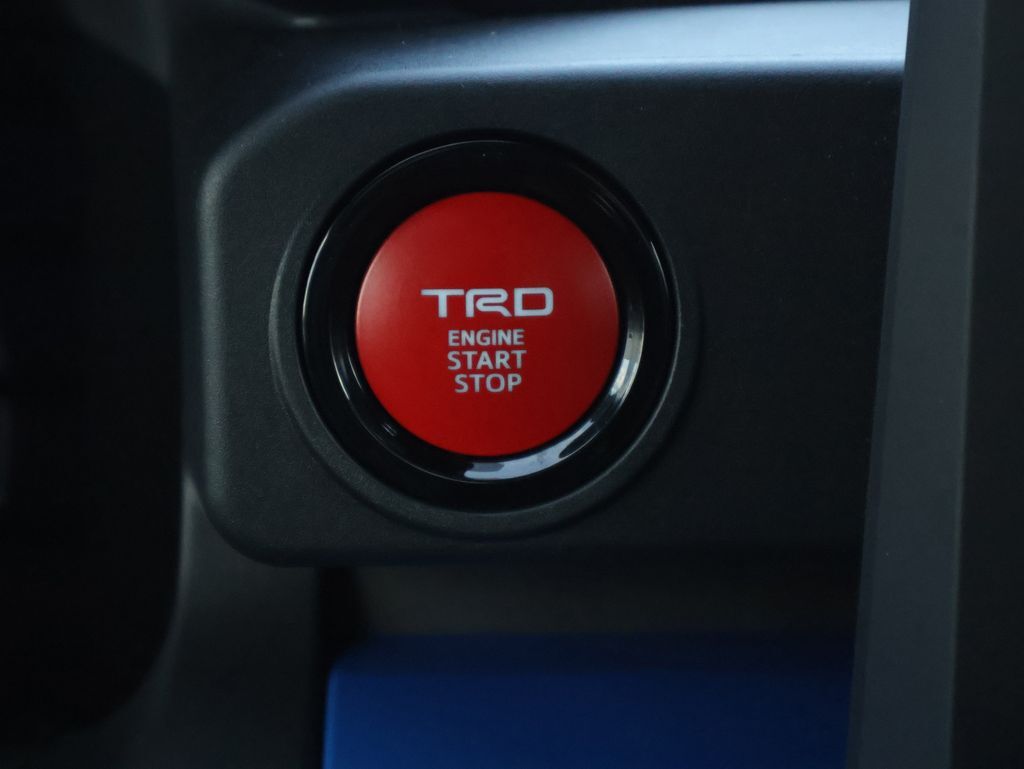 2025 Toyota Tacoma TRD Off-Road