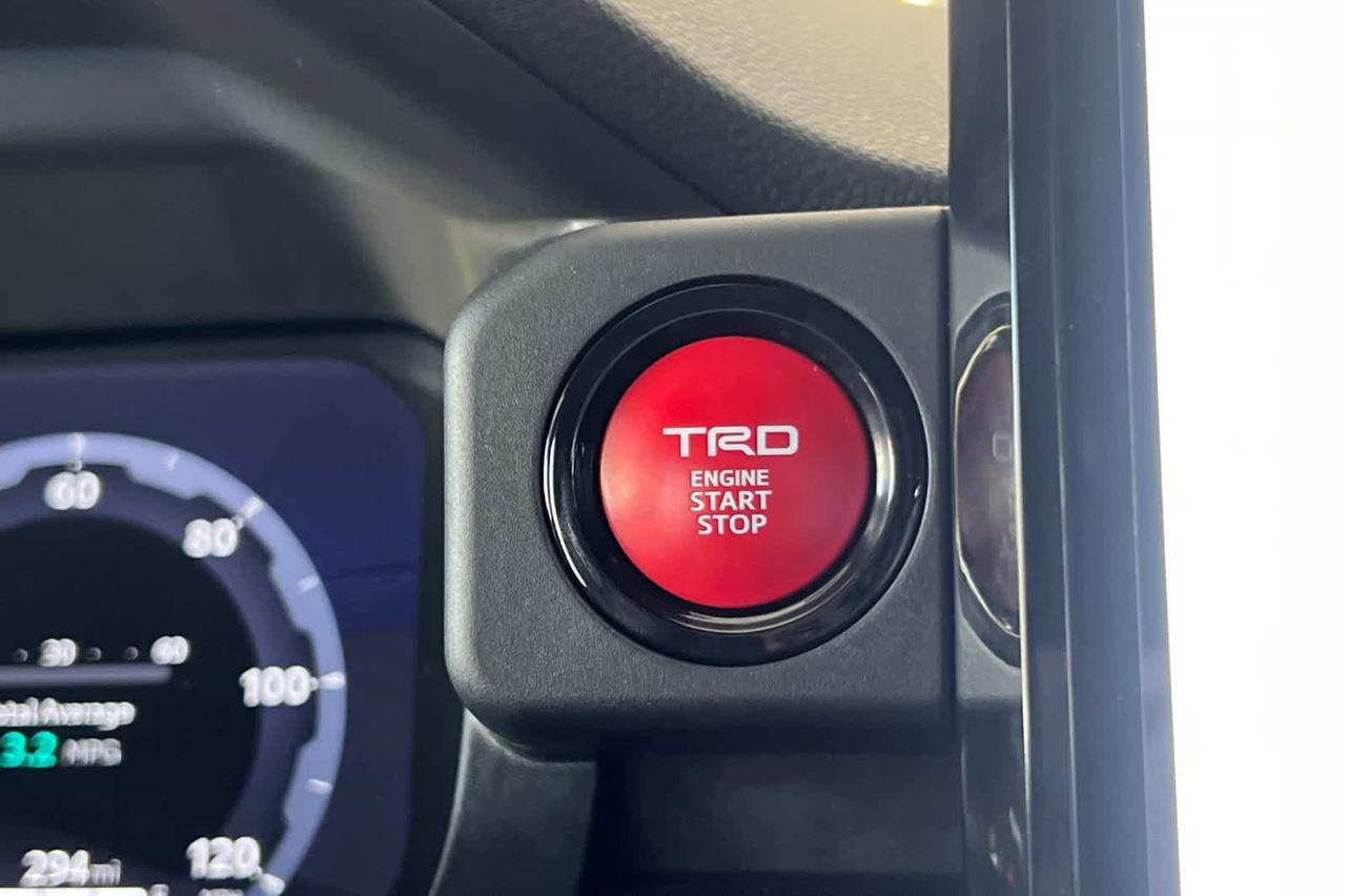 2025 Toyota Tacoma TRD Off Road Roseville CA