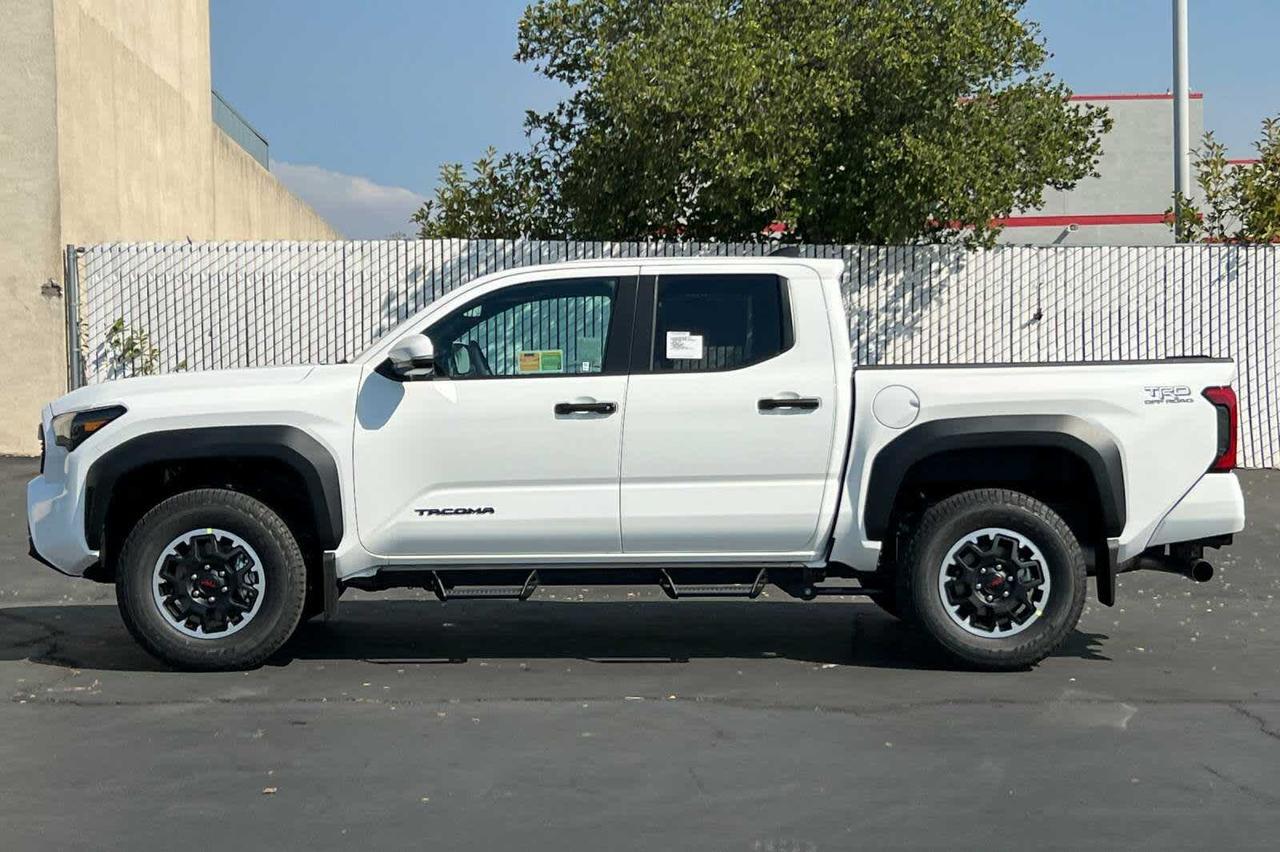 2025 Toyota Tacoma TRD Off Road Roseville CA