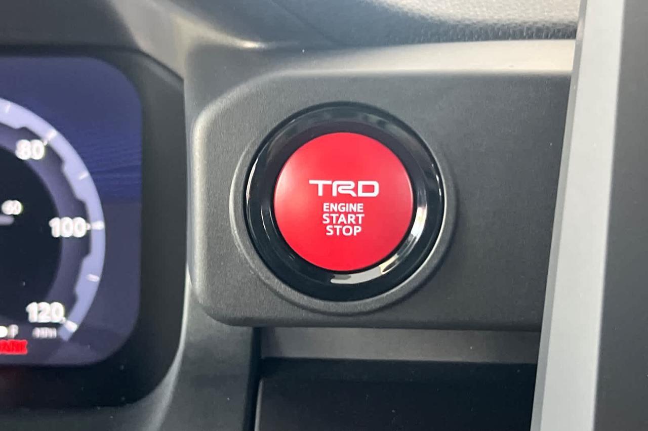 2025 Toyota Tacoma TRD Off Road Roseville CA