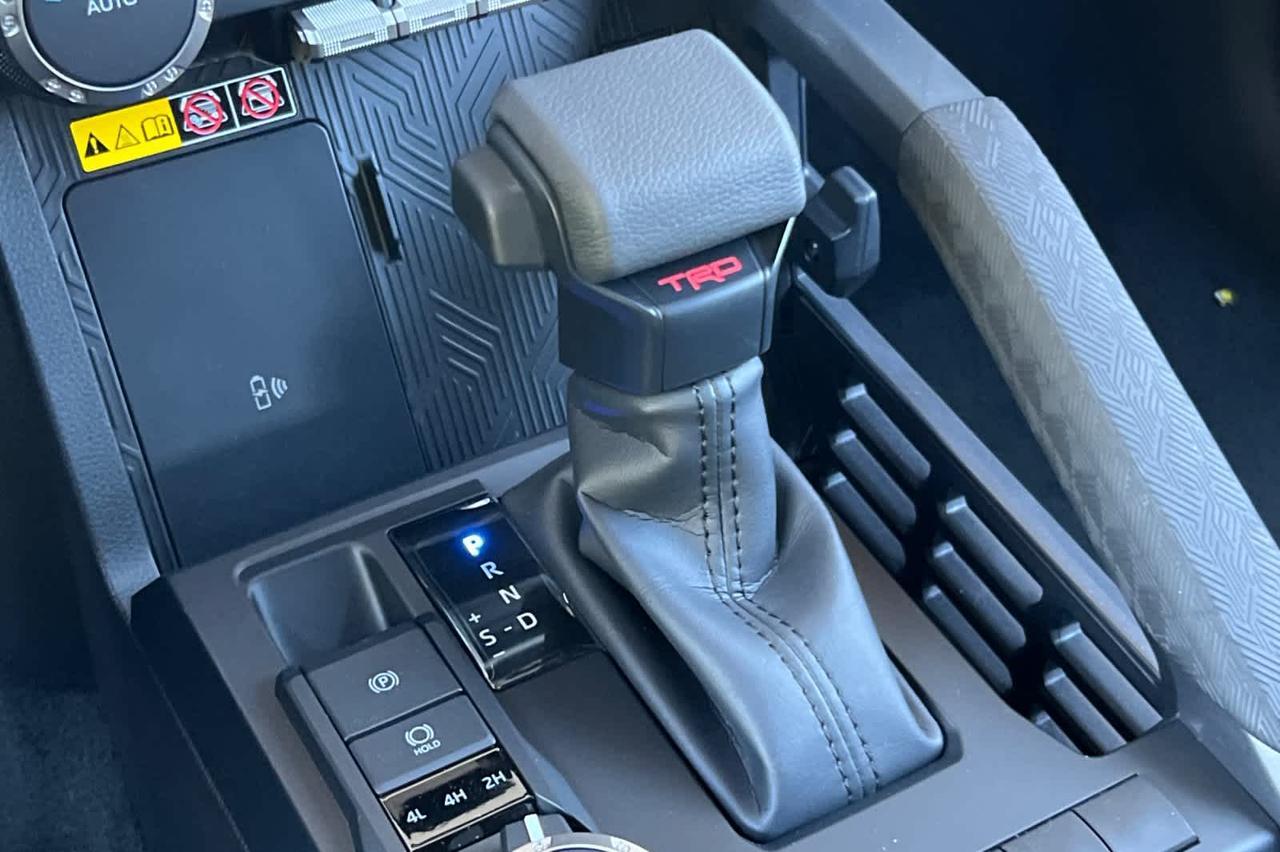2025 Toyota Tacoma TRD Off Road Roseville CA