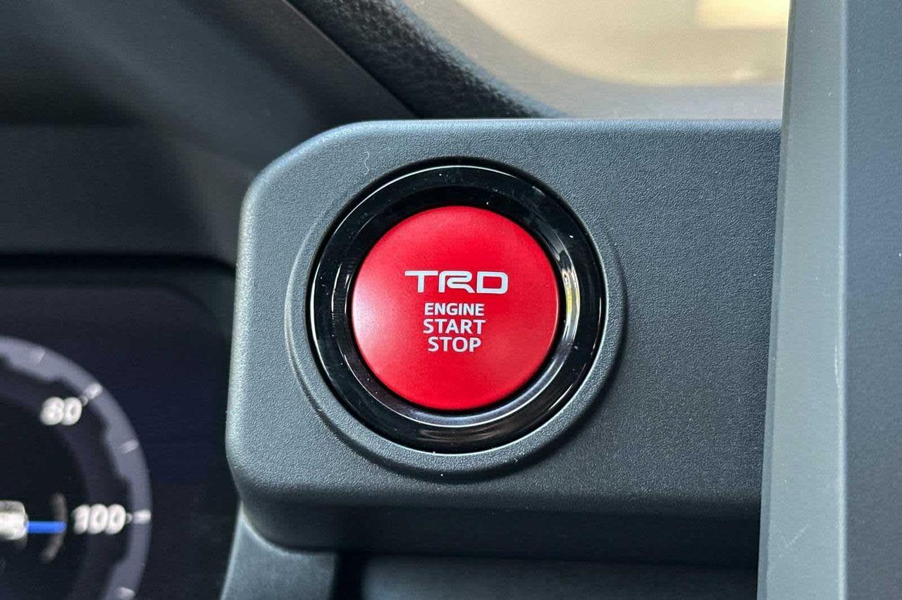 2025 Toyota Tacoma TRD Sport Roseville CA