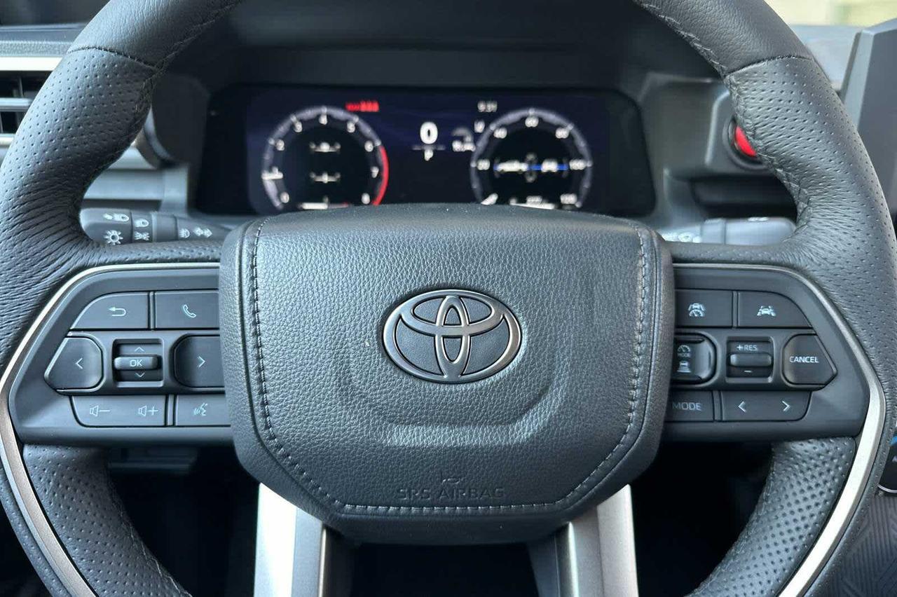 2025 Toyota Tacoma TRD Sport Roseville CA