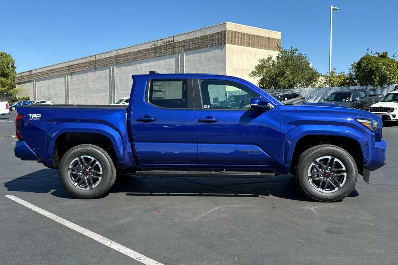 2025 Toyota Tacoma TRD Sport Roseville CA