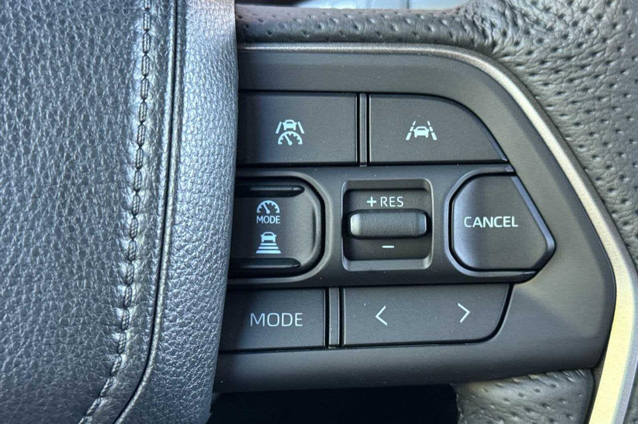 2025 Toyota Tacoma TRD Sport Roseville CA