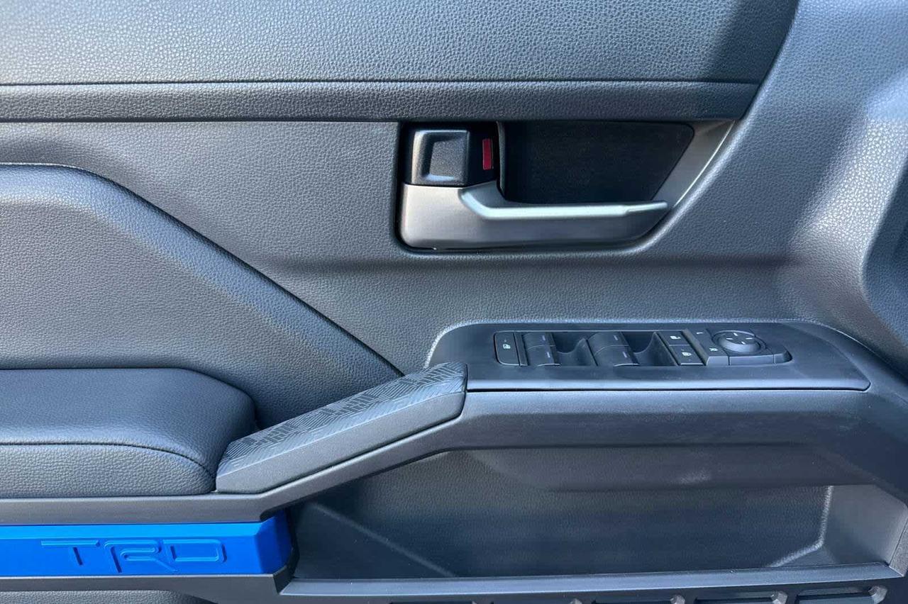 2025 Toyota Tacoma TRD Sport Roseville CA