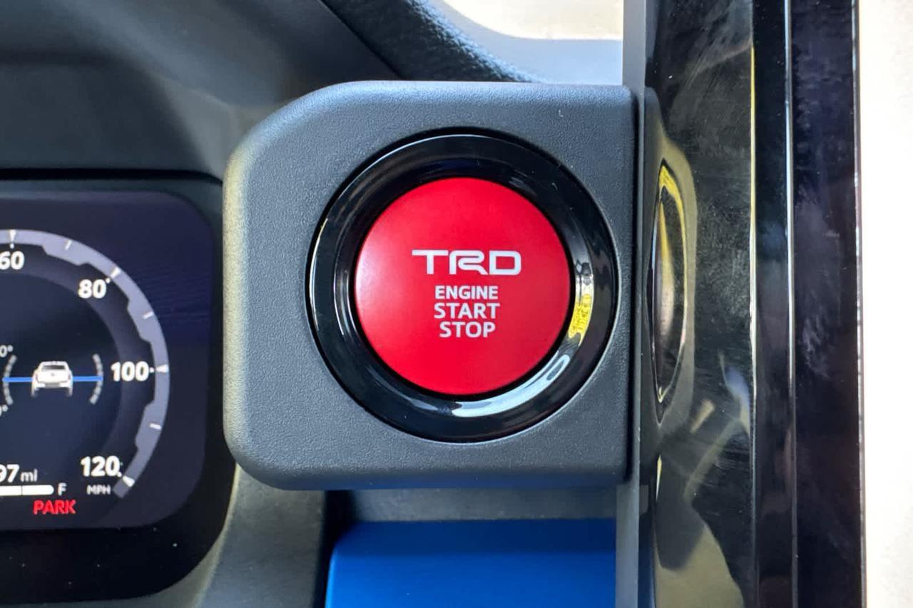 2025 Toyota Tacoma TRD Sport Roseville CA