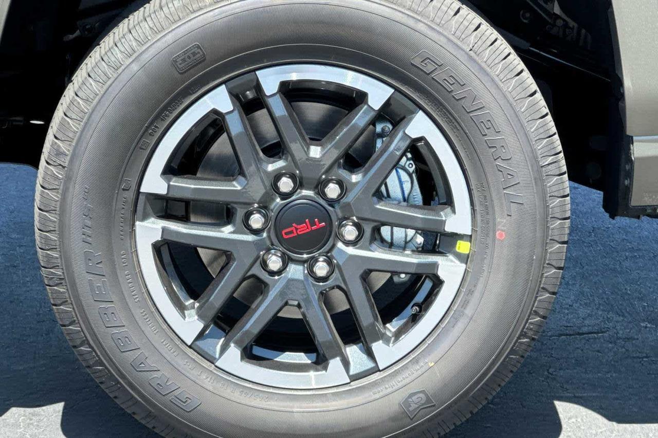 2025 Toyota Tacoma TRD Sport Roseville CA