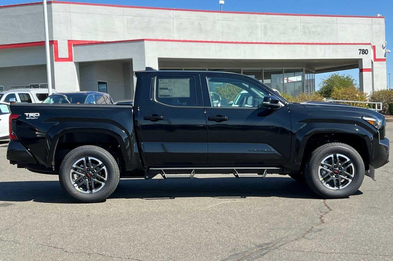 2025 Toyota Tacoma TRD Sport Roseville CA