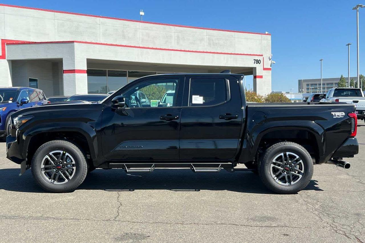 2025 Toyota Tacoma TRD Sport Roseville CA