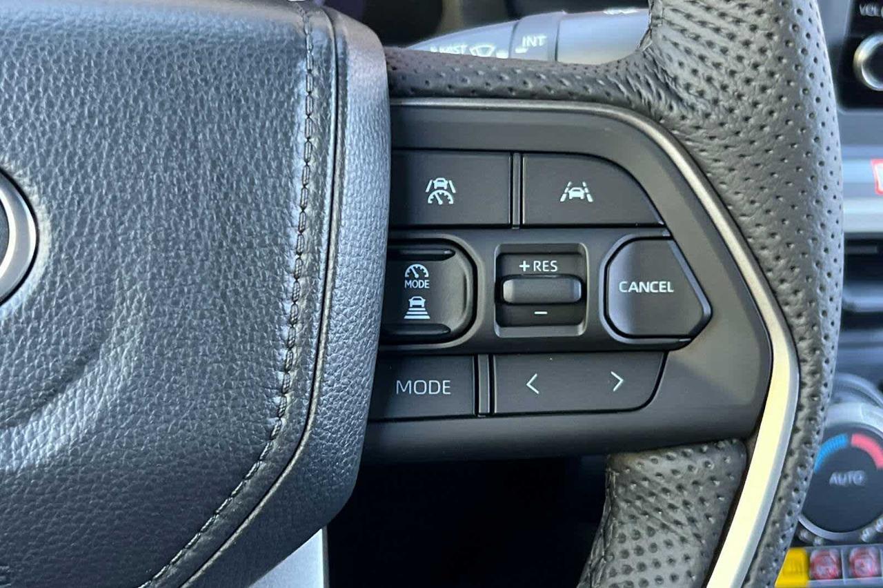 2025 Toyota Tacoma TRD Sport Roseville CA