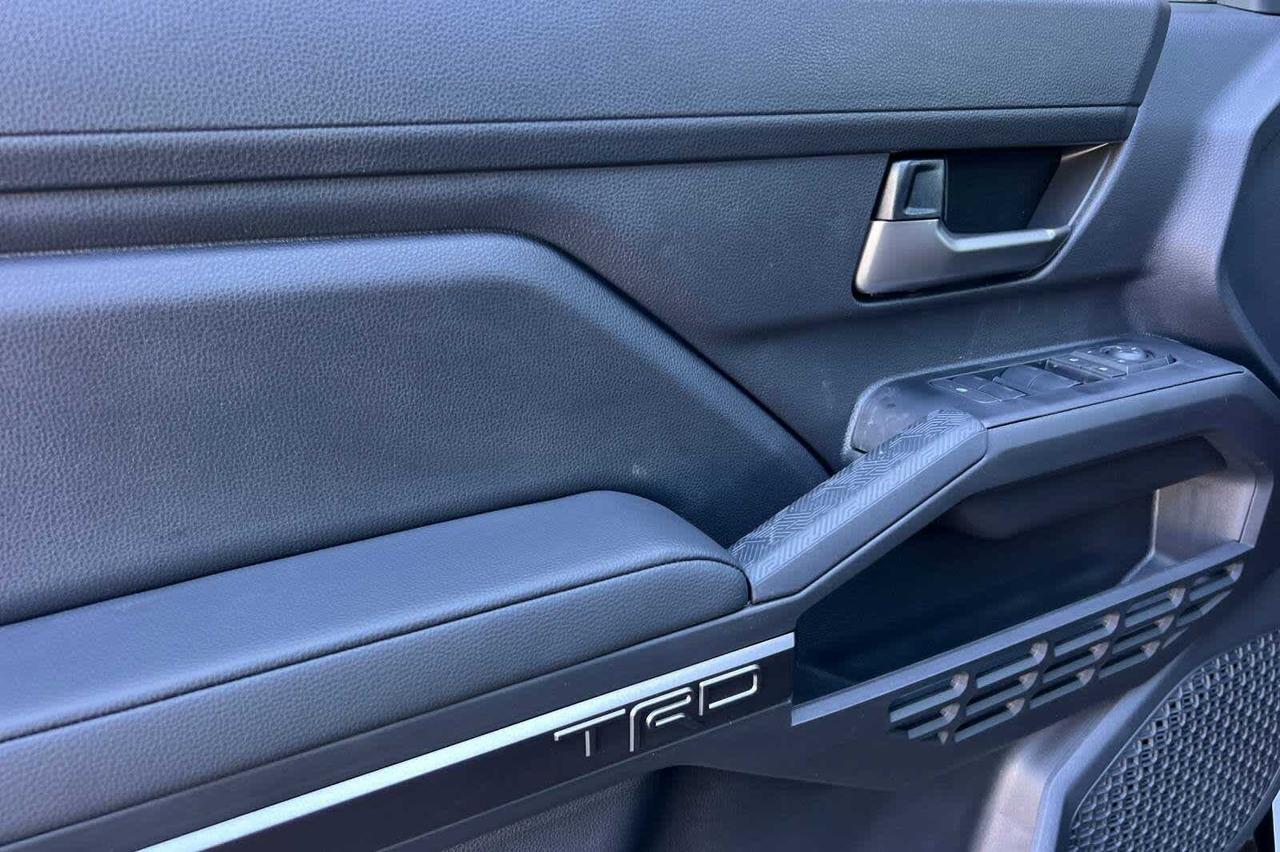 2025 Toyota Tacoma TRD Sport Roseville CA