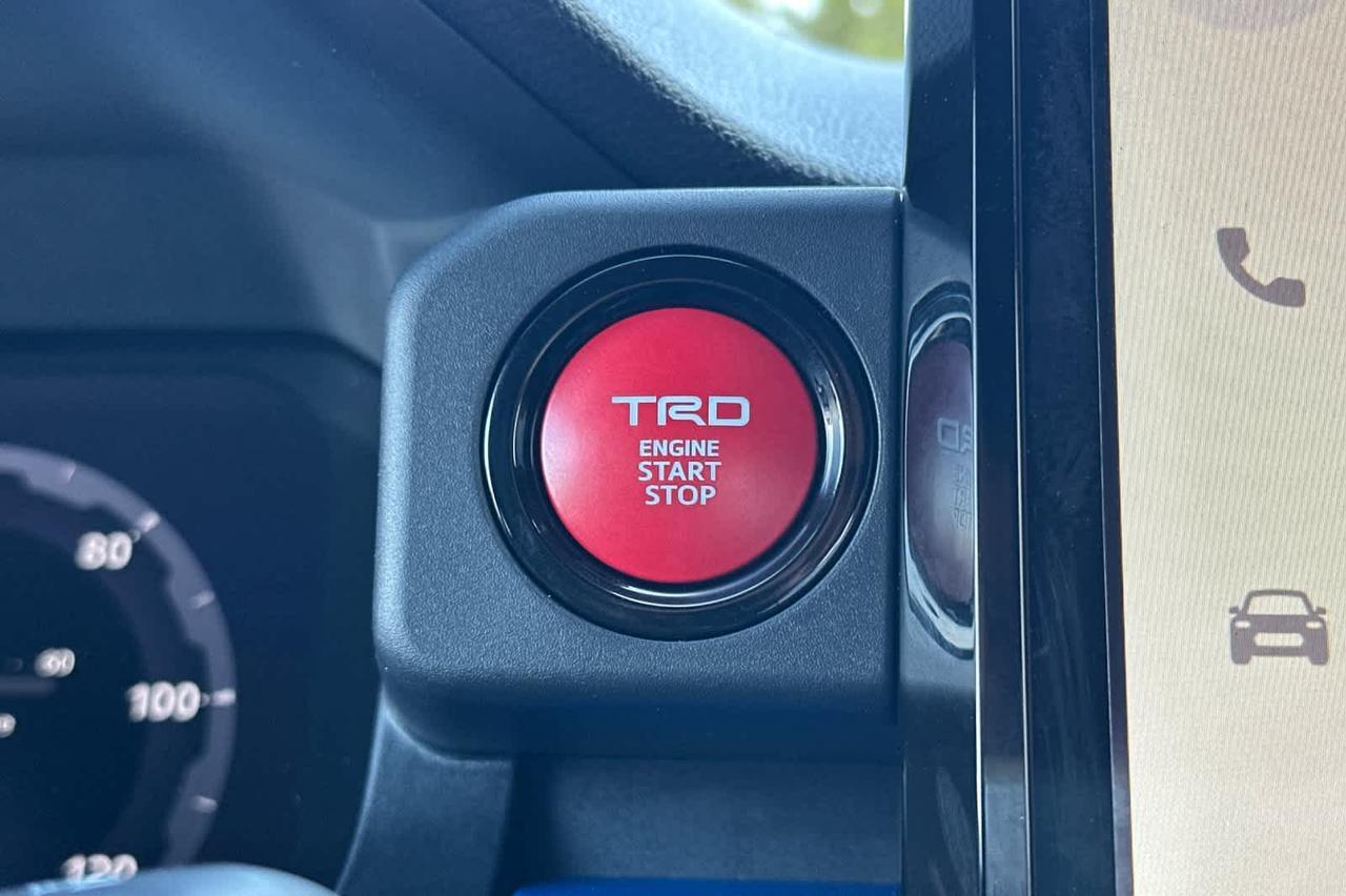 2025 Toyota Tacoma TRD Sport Roseville CA