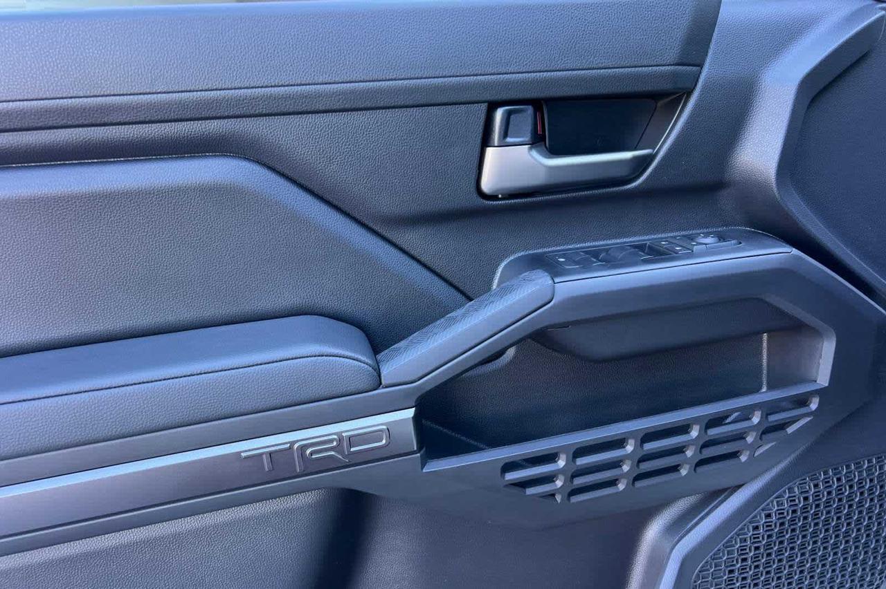 2025 Toyota Tacoma TRD Sport Roseville CA