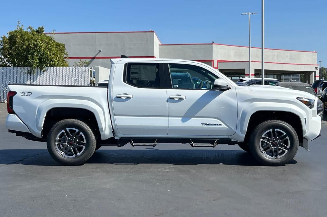 2025 Toyota Tacoma TRD Sport Roseville CA