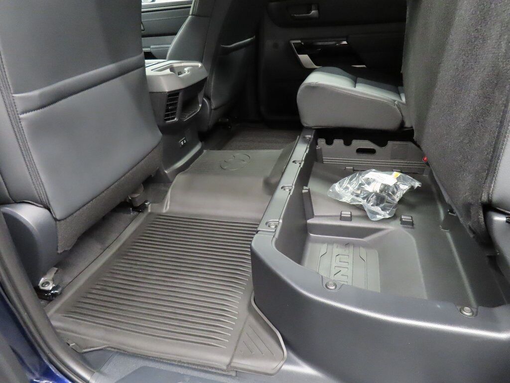 2025 Toyota Tundra 4x4 CrewMax Limited Fond du Lac WI 2025 Toyota Tundra 4x4 CrewMax Limited Fond du Lac WI