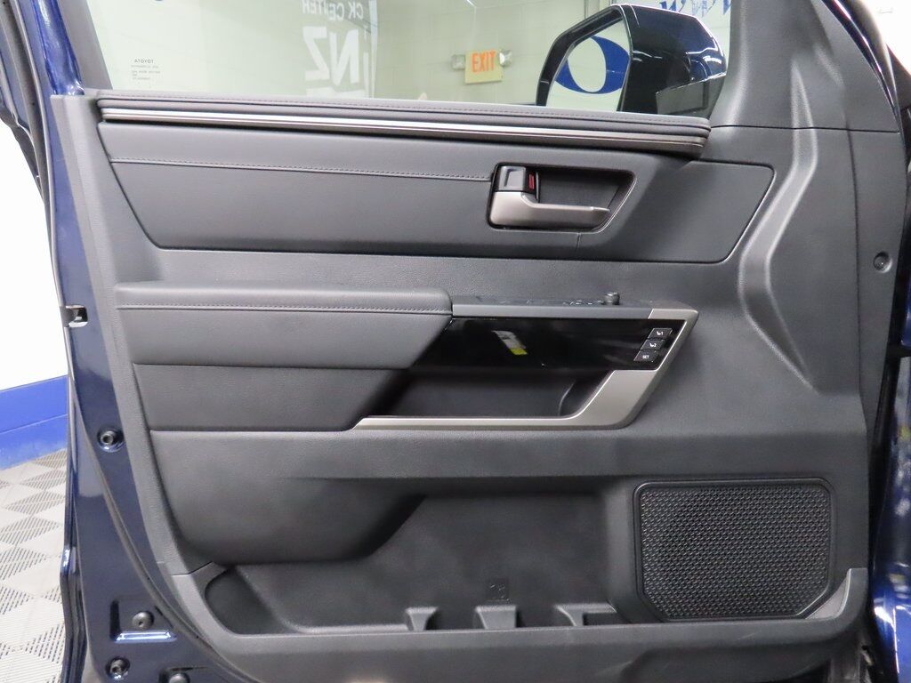 2025 Toyota Tundra 4x4 CrewMax Limited Fond du Lac WI 2025 Toyota Tundra 4x4 CrewMax Limited Fond du Lac WI