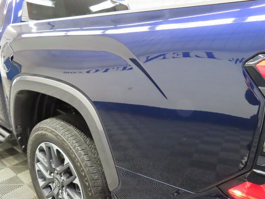 2025 Toyota Tundra 4x4 CrewMax Limited Fond du Lac WI