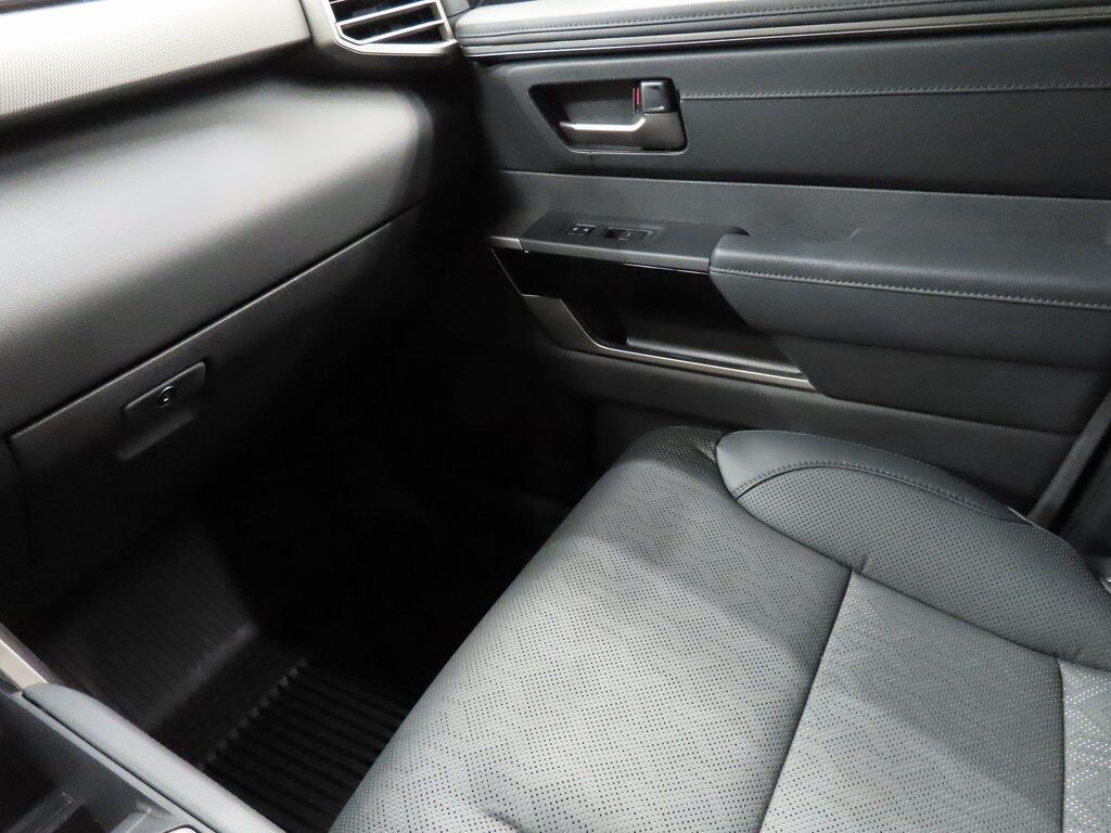 2025 Toyota Tundra 4x4 CrewMax Limited Fond du Lac WI 2025 Toyota Tundra 4x4 CrewMax Limited Fond du Lac WI