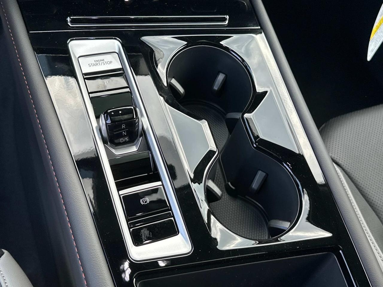 2025 Volkswagen Atlas 2.0T Peak Edition SE Woodbridge VA