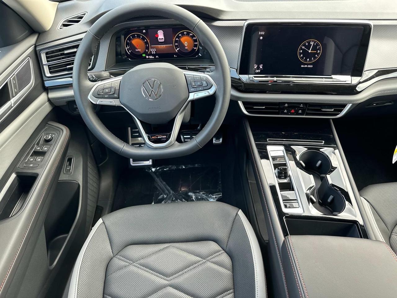 2025 Volkswagen Atlas 2.0T Peak Edition SE Woodbridge VA