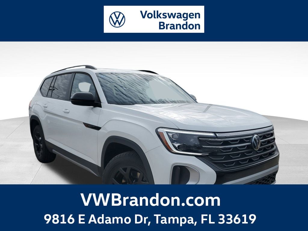 2025 Volkswagen Atlas 2.0T Peak Edition SE Tampa FL
