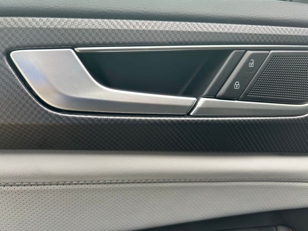2025 Volkswagen Atlas 2.0T Peak Edition SE Tampa FL