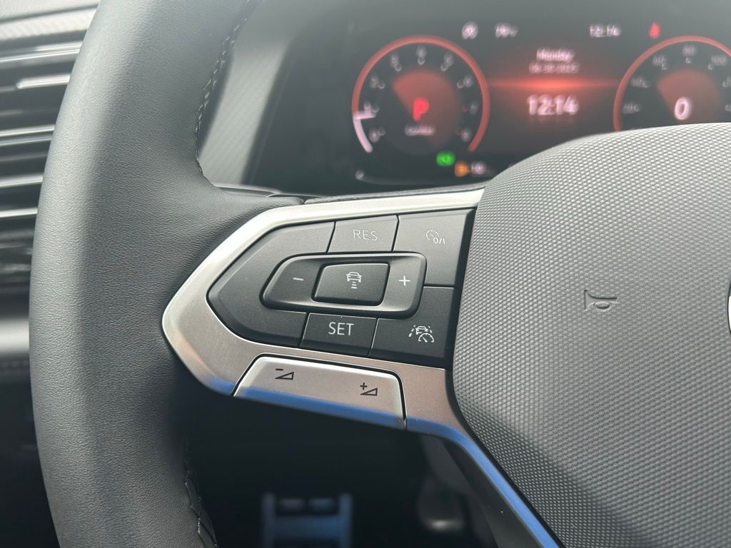 2025 Volkswagen Atlas 2.0T Peak Edition SE Tampa FL
