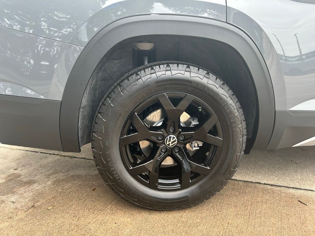 2025 Volkswagen Atlas 2.0T Peak Edition SE Tampa FL