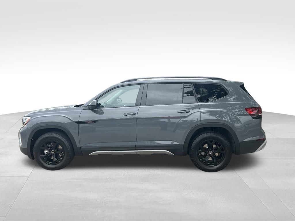 2025 Volkswagen Atlas 2.0T Peak Edition SE Tampa FL