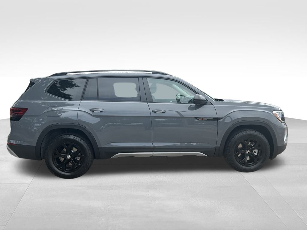 2025 Volkswagen Atlas 2.0T Peak Edition SE Tampa FL