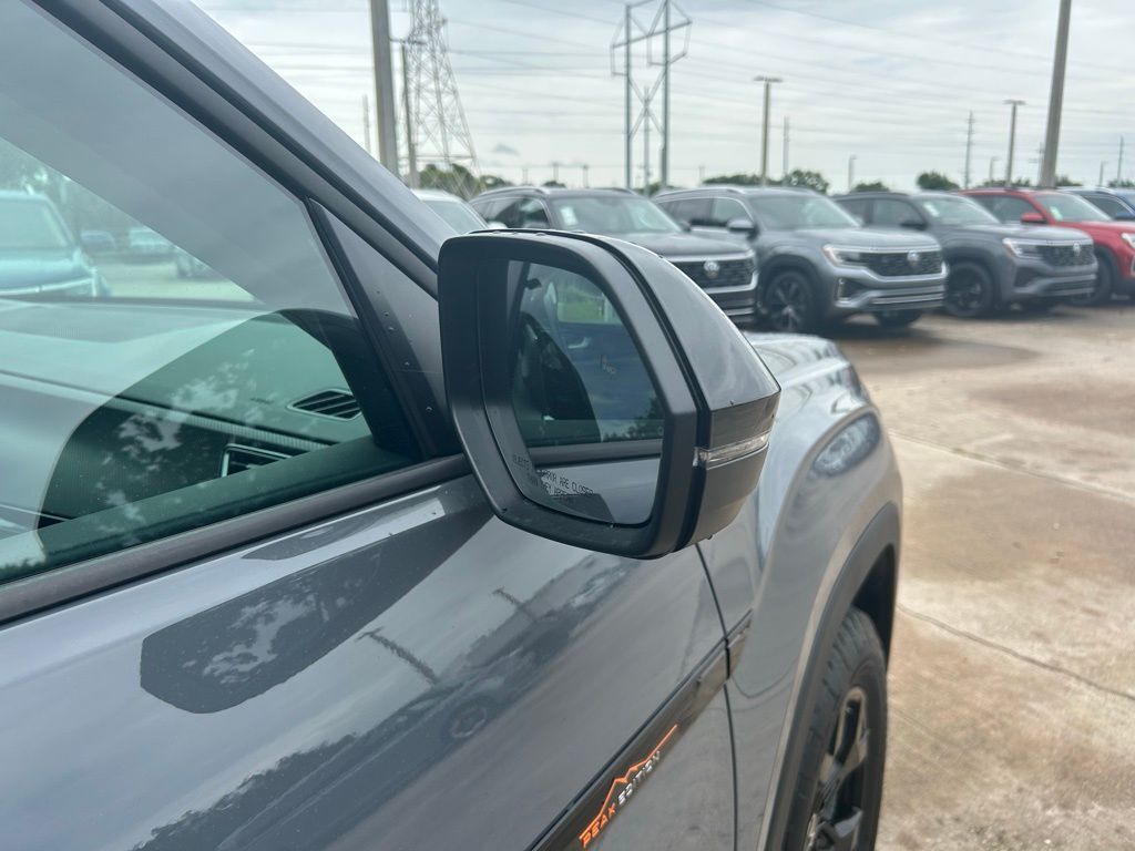 2025 Volkswagen Atlas 2.0T Peak Edition SE Tampa FL