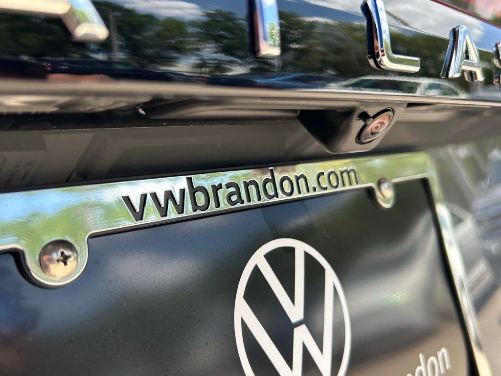 2025 Volkswagen Atlas 2.0T Peak Edition SE Tampa FL