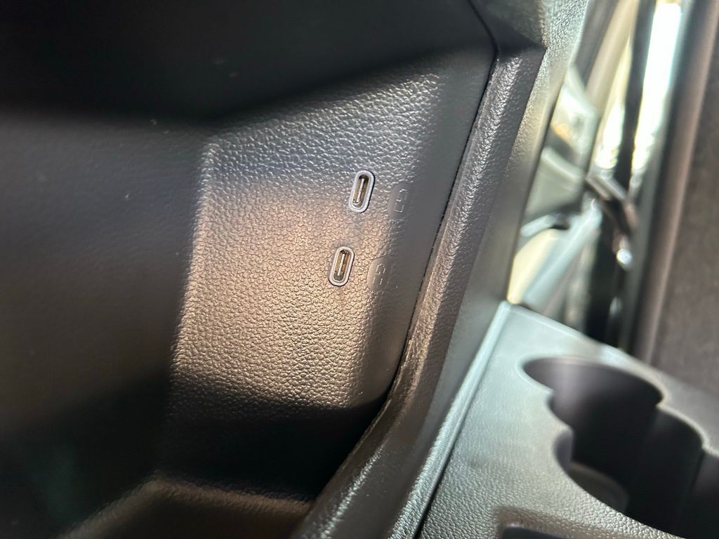 2025 Volkswagen Atlas 2.0T Peak Edition SE Tampa FL