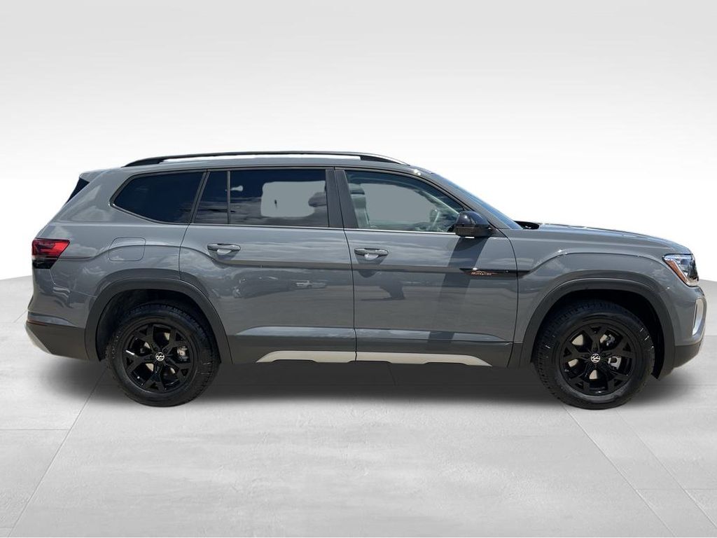 2025 Volkswagen Atlas 2.0T Peak Edition SE Tampa FL