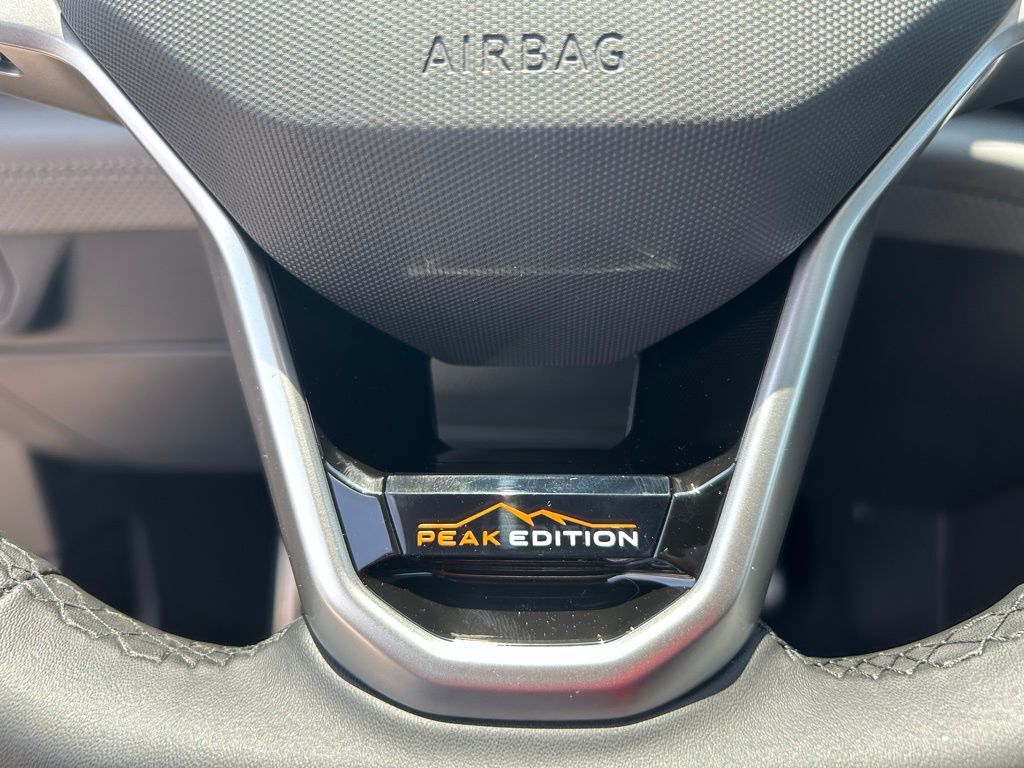 2025 Volkswagen Atlas 2.0T Peak Edition SE Tampa FL