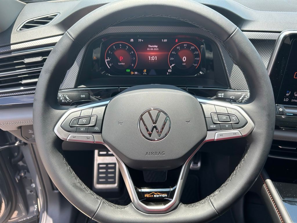 2025 Volkswagen Atlas 2.0T Peak Edition SE Tampa FL