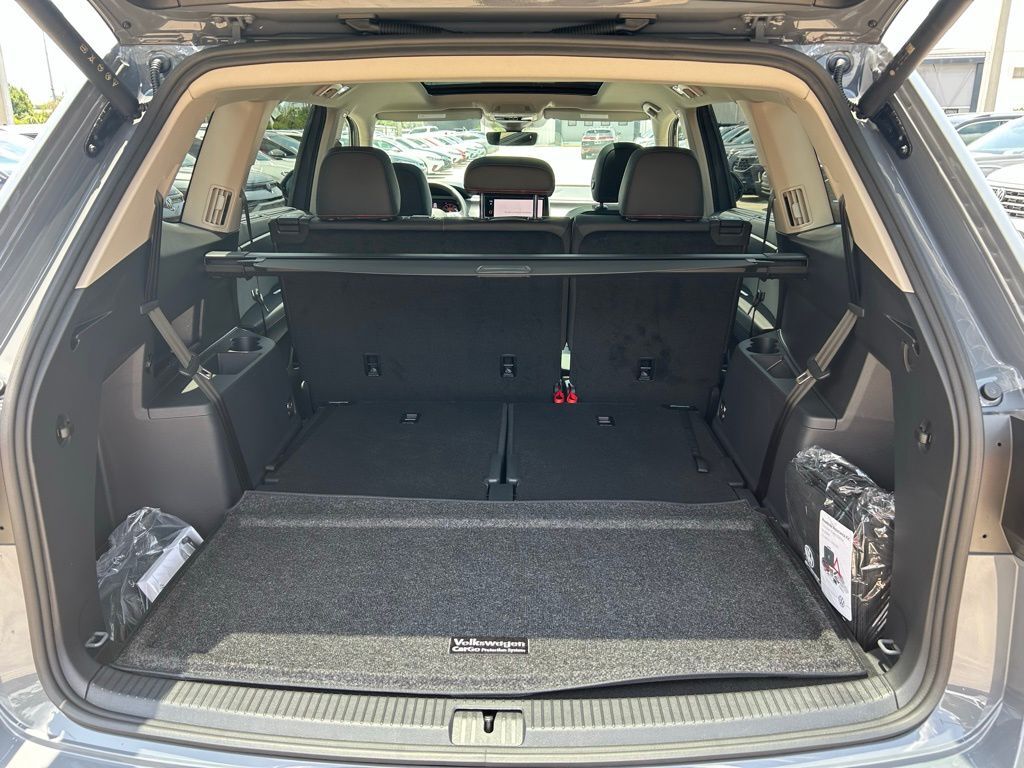 2025 Volkswagen Atlas 2.0T Peak Edition SE Tampa FL