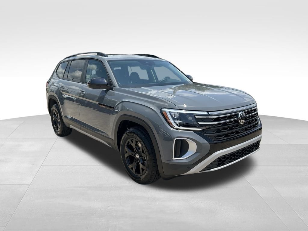 2025 Volkswagen Atlas 2.0T Peak Edition SE Tampa FL