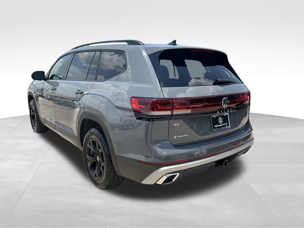 2025 Volkswagen Atlas 2.0T Peak Edition SE Tampa FL